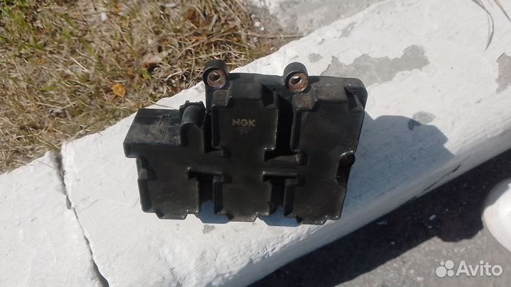 Катушка зажигания Volkswagen Passat / Golf 2.3