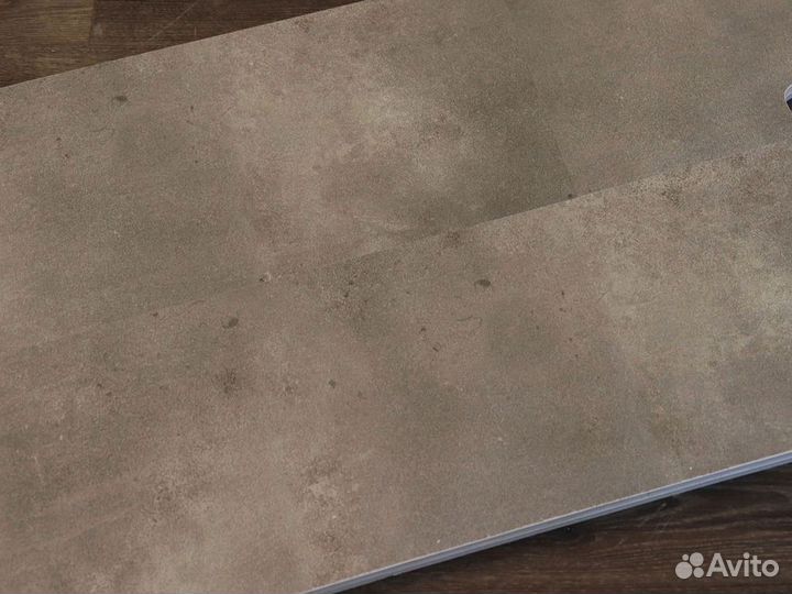 Водостойкий кварцвинил под бетон