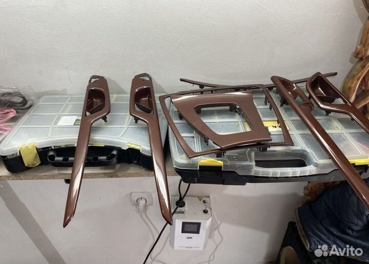 Продам пластик салона Volvo s60