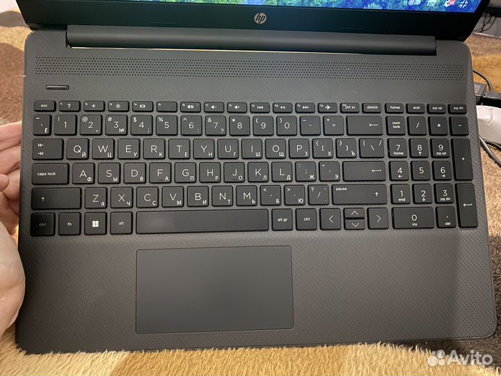 Ноутбук HP 15.6 IPS, 8gb, Win 11 Pro