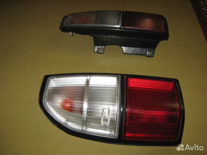 Продаю фонари задн. Toyota Land Cruiser Prado 95