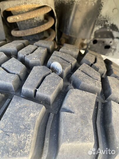 Bfgoodrich Mud-Terrain T/A KM3 285/75 R16