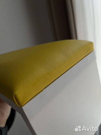 Подставка для маникюра