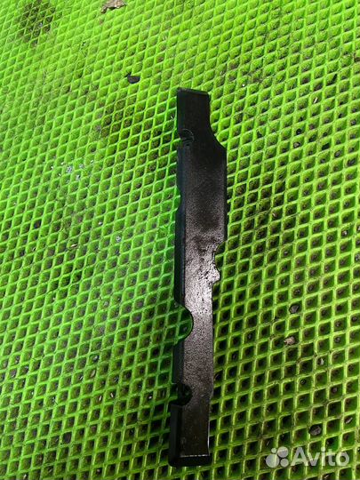 Накладка кожух двигателя правая ауди a6 c7