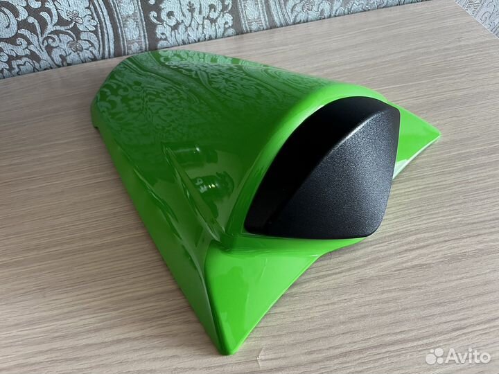 Заглушка заднего сиденья Kawasaki ninja 250r
