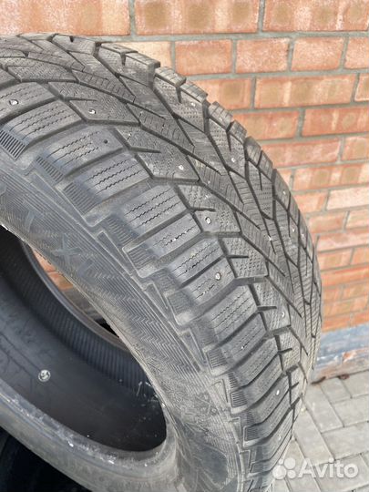 Gislaved NordFrost 100 235/55 R17 103T