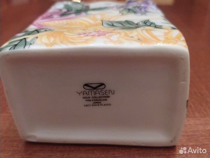 Вазочка фарфор