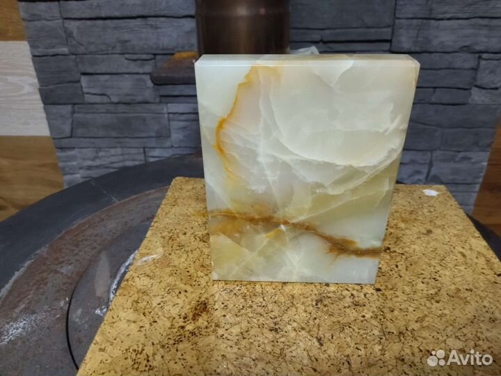 Основание для статуэтки, лампы и т. д