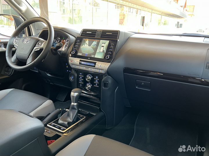 Toyota Land Cruiser Prado 2.8 AT, 2022, 32 км