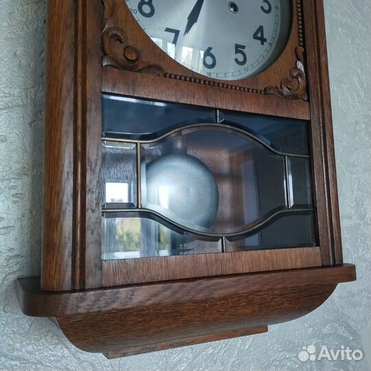 Антикварные настенные часы Junghans 30-е годы