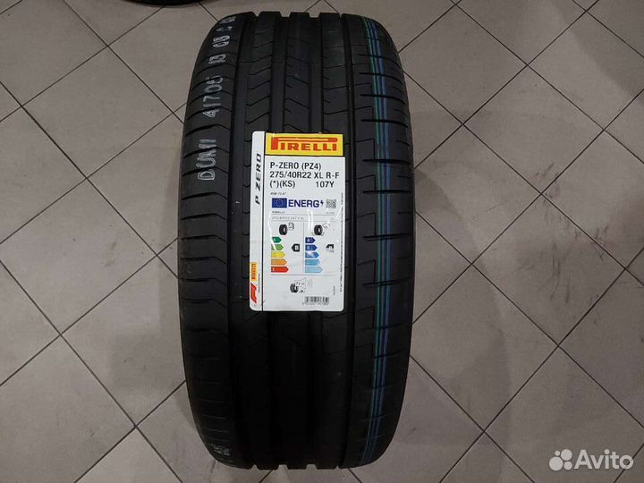 Pirelli P Zero 315/35 R22 и 275/40 R22