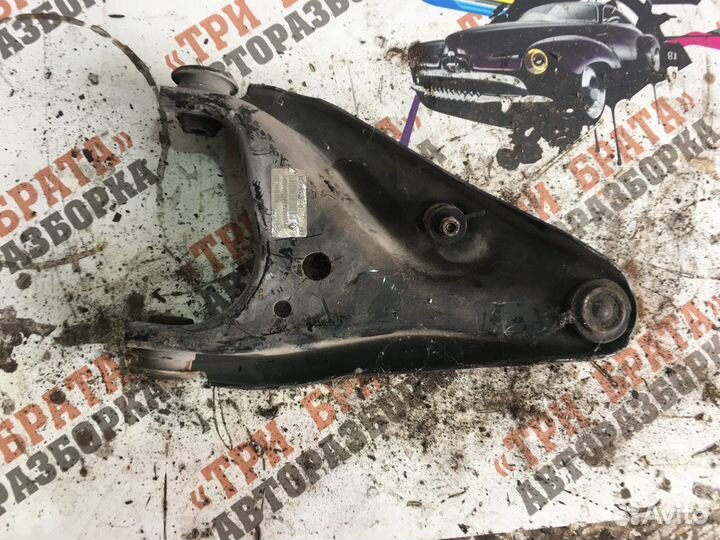 Ниссан Альмера Рычаг передний правый нижний