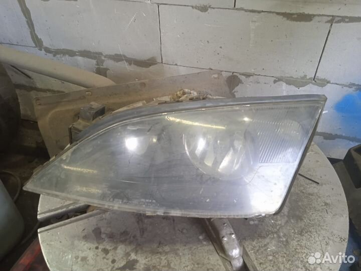 Запчасти на ford mondeo 3 привода фара