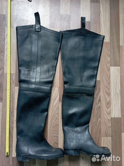 Сапоги резиновые болотные