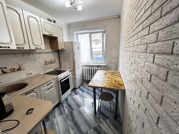 2-к. квартира, 44 м², 9/9 эт.