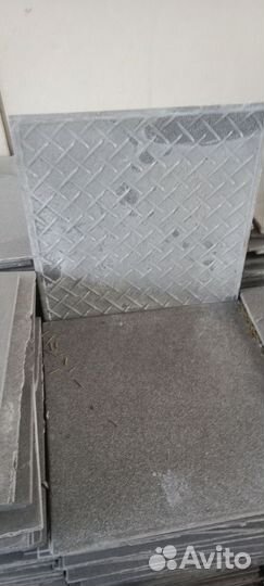 Керамическая плитка для пола б\у\ гравий 10-20мм