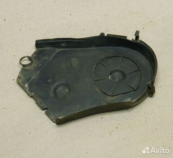 Кожух грм Audi 80 B3 (дефект)