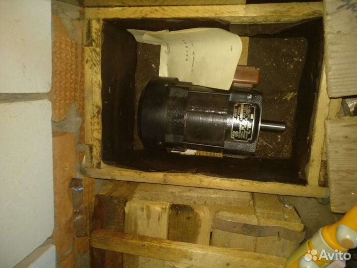 Электродвигатель Дат 160-1500-3