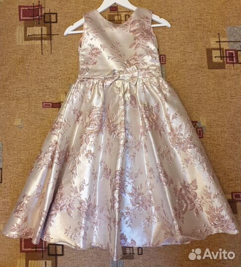 Платье для праздника