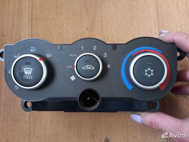 Блок управления Климатом Datsun mi-do