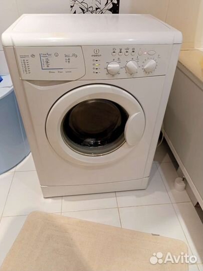 Стиральная машина Indesit