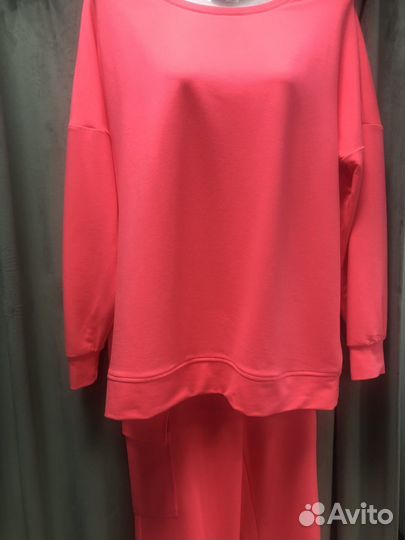 Костюм спортивный