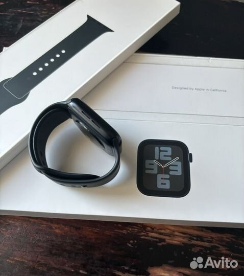 Apple Watch SE 2nd Gen 2023 44 mm 100 акб