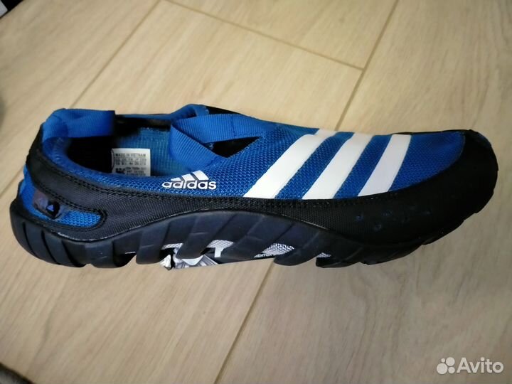Аквашузы adidas