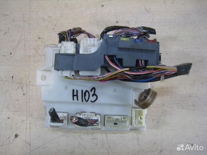 Блок комфорта (коммутационный) Mazda 6 (GH) 2009