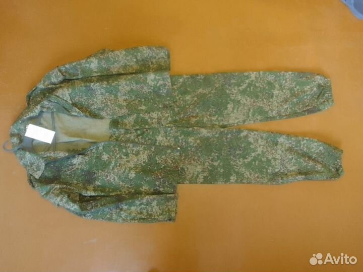 Костюм мужской