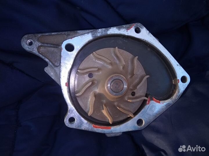 Насос водяной, помпа Renault