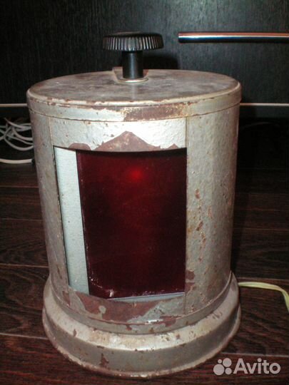 Фонарь для фоторабот 70-х г.г