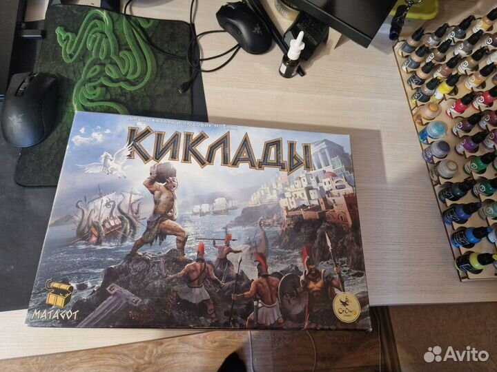 Киклады, титаны, монументы