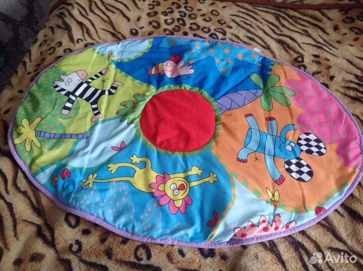 Развивающийся коврик