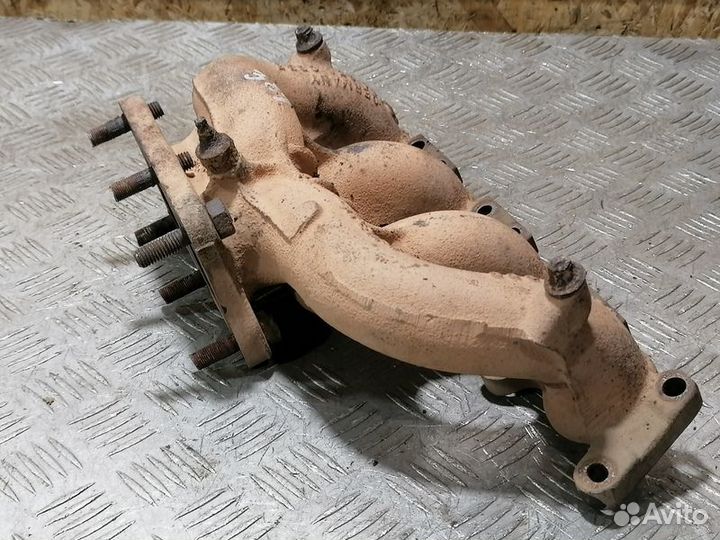 Коллектор выпускной Skoda Octavia 2000 2011