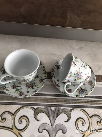 Фарфоровые чашки