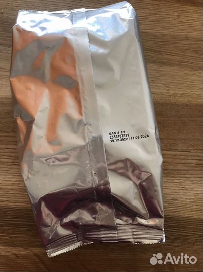 Детская смесь NAN 4