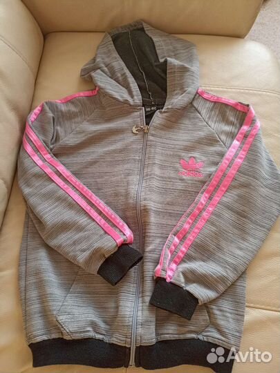 Спортивный костюм adidas для девочек
