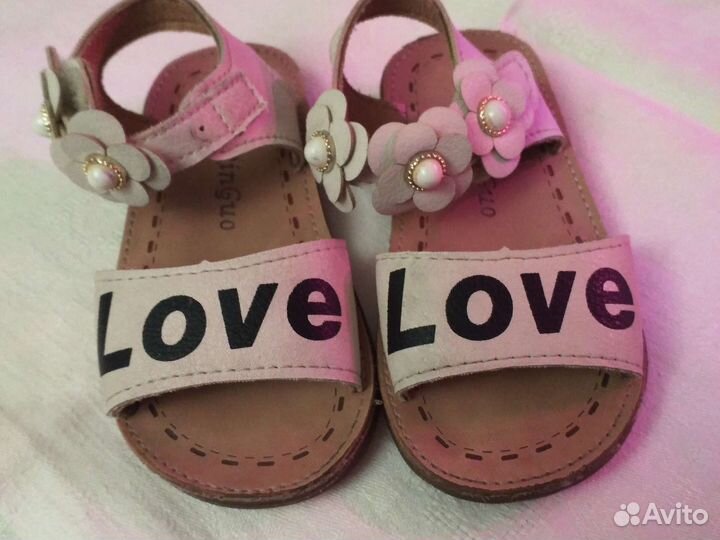 Босоножки для девочки