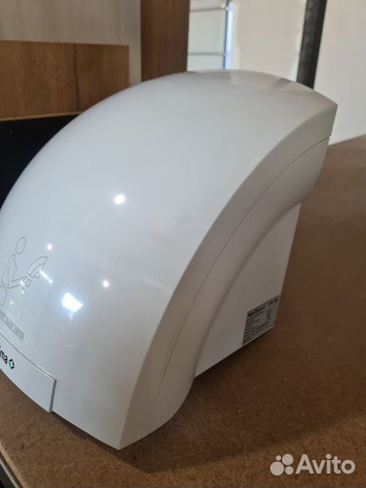 Сушилка для рук новая