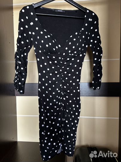 Платье guess xs