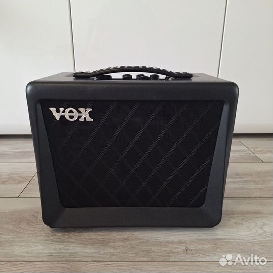 Комбоусилитель VOX VX15-GT