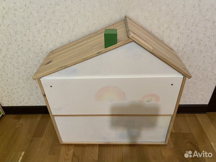 Домик кукольный и подставка для книг IKEA