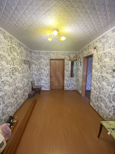 Комната 24 м² в 4-к., 5/5 эт.