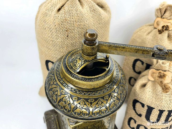 Кофемолка ручная жерновая большая