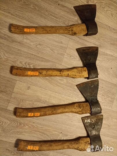 Топор СССР плотницкий