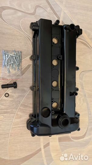 Клапанная крышка Мазда Форд алюминевая