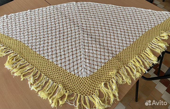 Шаль ручной работы(два вида)