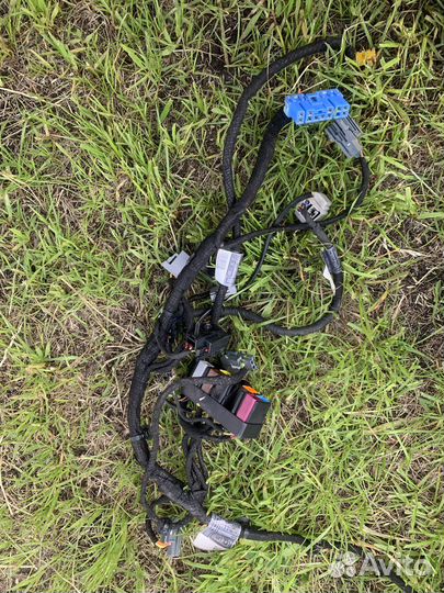 Салон (сиденья), дверные карты volvo s 60