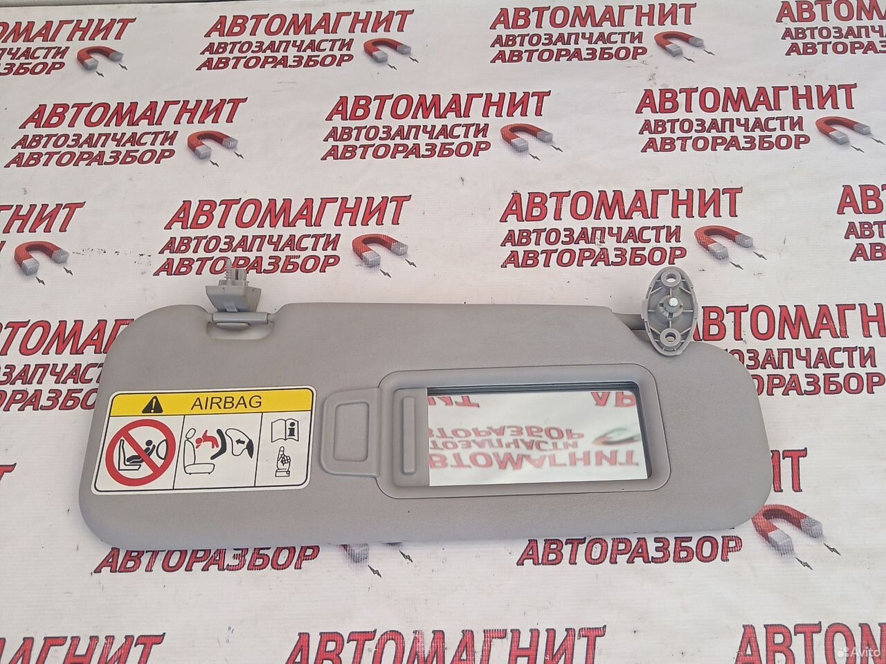 Козырек солнцезащитный правый Омода С5